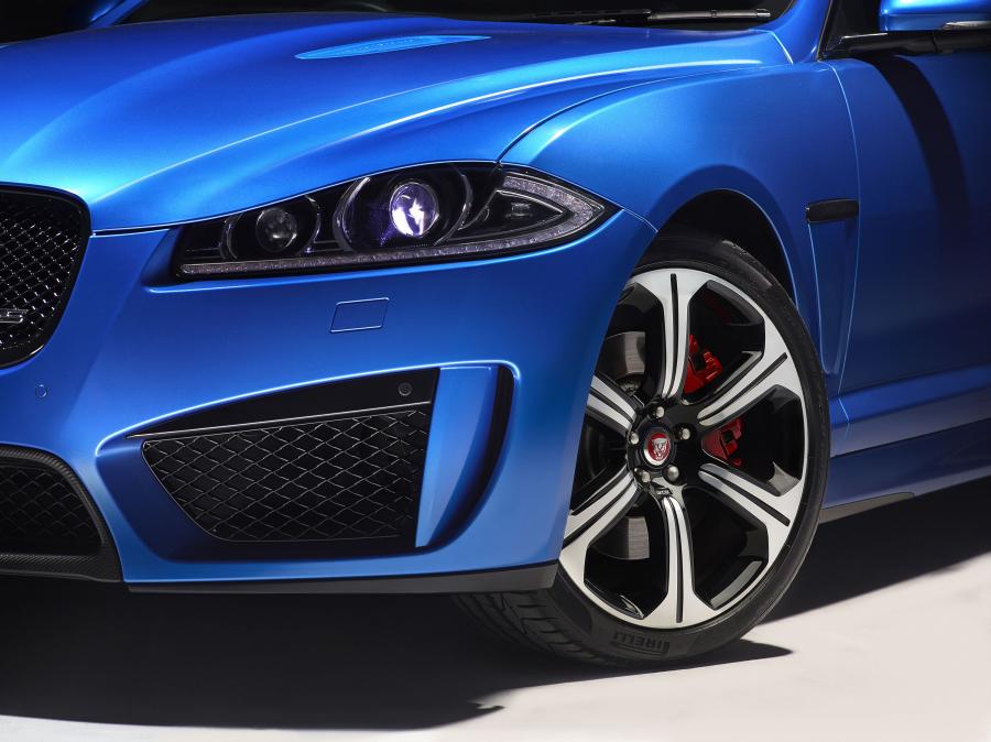  Jaguar XFR-S Sportbrake 2014 года  (UK) (фото 21 из 50)